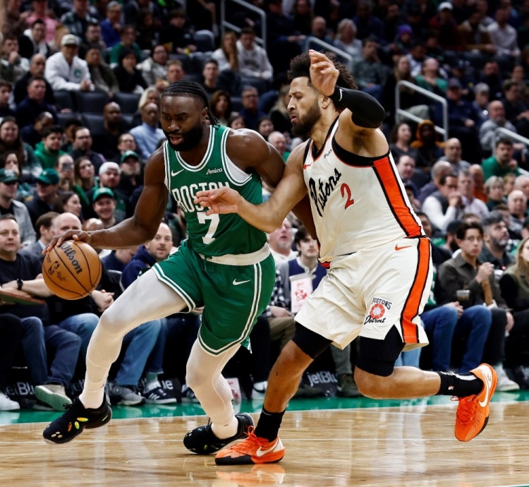 赏金女王试玩-周一竞彩篮球强档：东部榜首大战 凯尔特人对决活塞