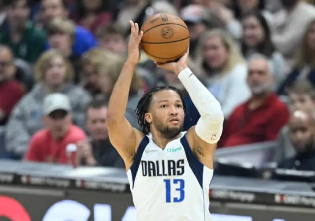 赏金女王试玩-终获心仪组织后卫 布朗森到来化解尼克斯心结